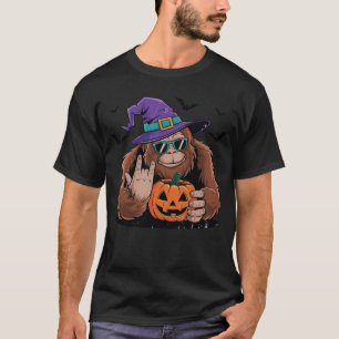 Bigfoot Sasquatch Halloween Costume Pumpkin Spooky T-Shirt