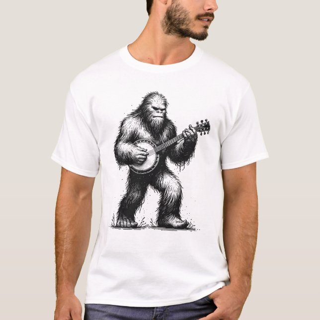 Bigfoot Sasquatch Playing Banjo Banjoist Banjo T-Shirt (Front)