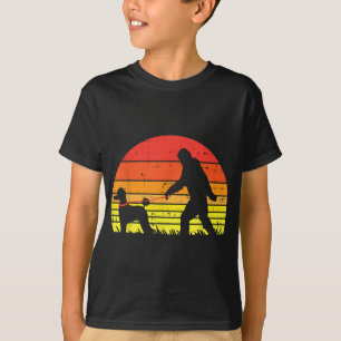 Bigfoot Sasquatch Poodle Sunset Retro Dog Lover Ow T-Shirt