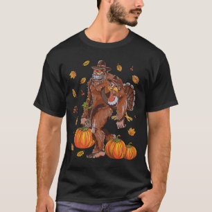 Bigfoot Sasquatch Turkey Pumpkin Happy Thanksgivin T-Shirt