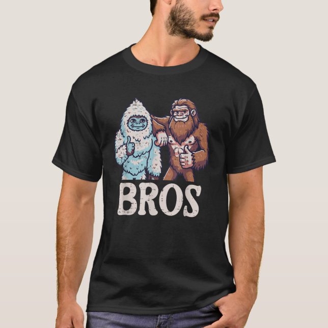 Bigfoot Sasquatch Yeti Bros Funny Brothers Men Wom T-Shirt (Front)