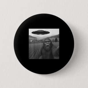 Bigfoot Selfie With Alien Ufo Funny Gifts For Men 6 Cm Round Badge