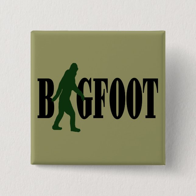Bigfoot text & green squatch graphic 15 cm square badge (Front)