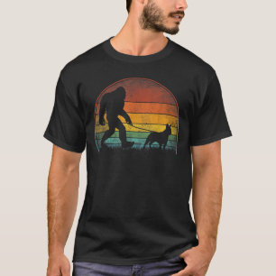Bigfoot Walking French Bulldog Sasquatch Dog Lover T-Shirt