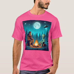 Bigfoot With Alien At The Campfire Funny Sasquatch T-Shirt