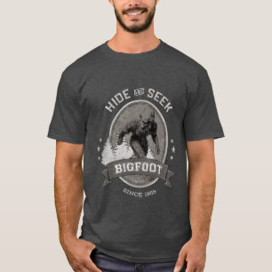 Bigfoot Yeti. Sasquatch. Retro, Vintage. T-Shirt