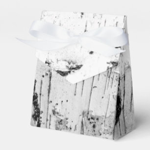 Birch trunk favour box