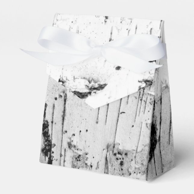 Birch trunk favour box (Front Side)