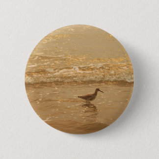 Bird at the beach 6 cm round badge