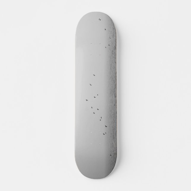 Birds in fog skateboard (Front)