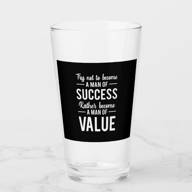 Birthday Gift A Man Of Success Glass (Front)