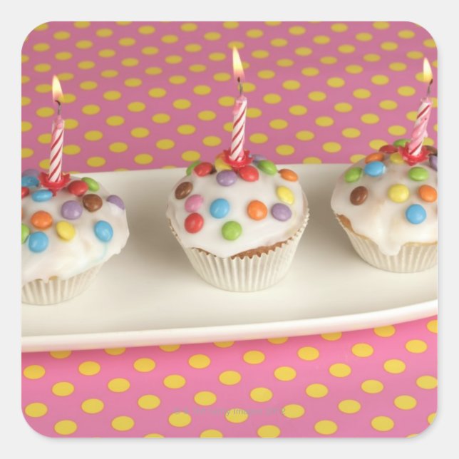 Birthday muffins with icing, sprinkles and square sticker (Front)