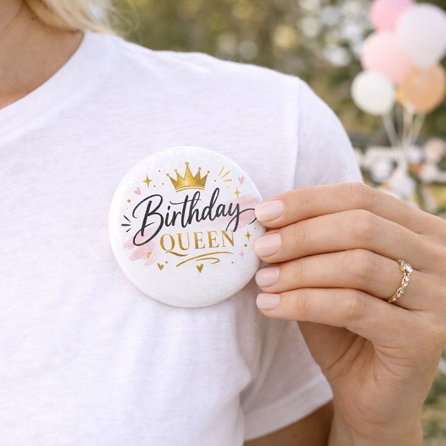 Birthday Queen Elegant Script with Gold Crown 6 Cm Round Badge (Creator Uploaded)