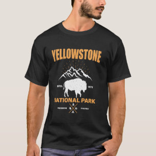 Bison Yellowstone National Park Buffalo Vintage Re T-Shirt