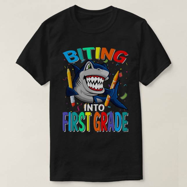 Biting Into First Grade Back To School Shark Premi T-Shirt (Design Front)