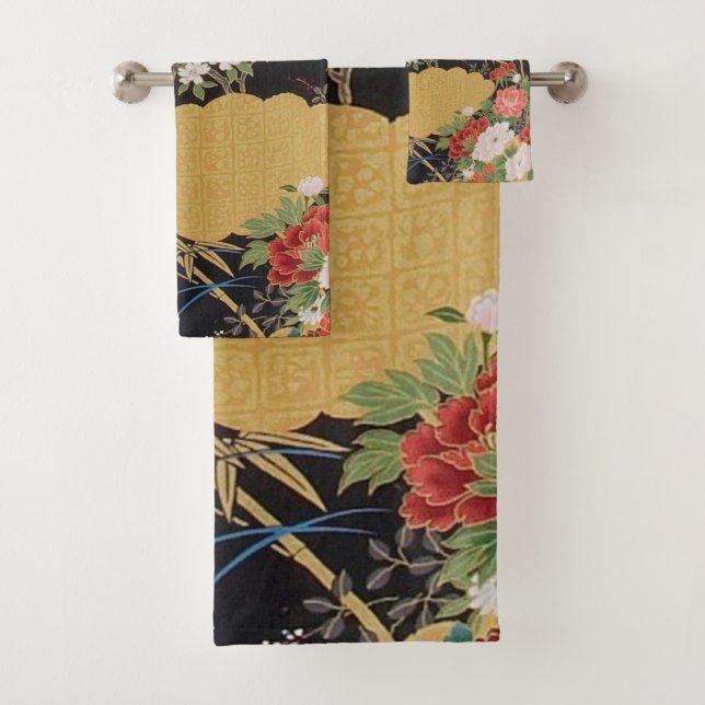 Black and Gold Japanese Kimono Floral 3 Piece  Bath Towel Set (Insitu)