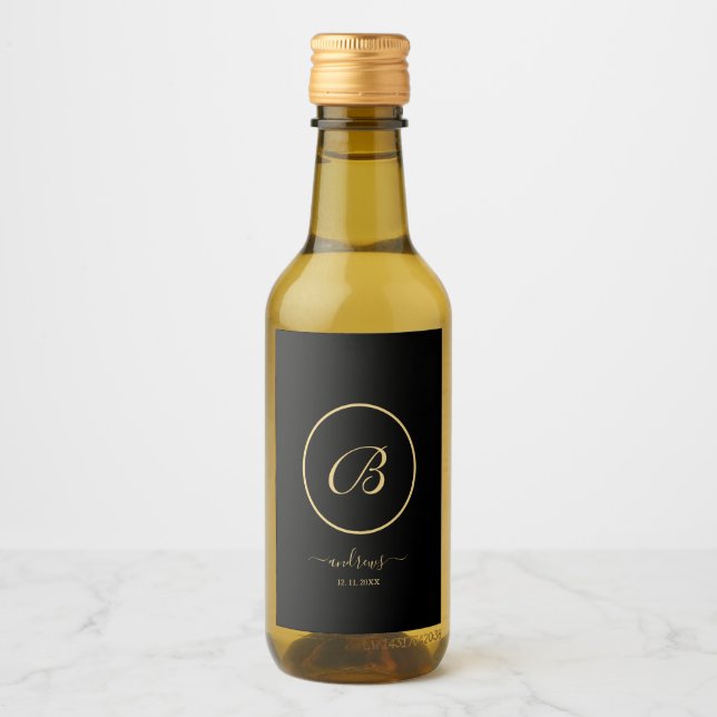 Black and Gold Personalised Name and signature  Wine Label (Front)