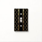 Black and Gold Quatrefoil Pattern