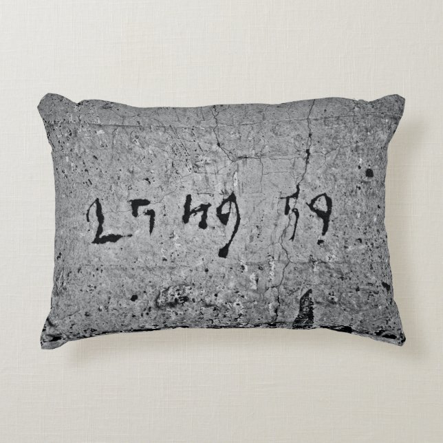 Black and gray concrete surface decorative cushion (Front)