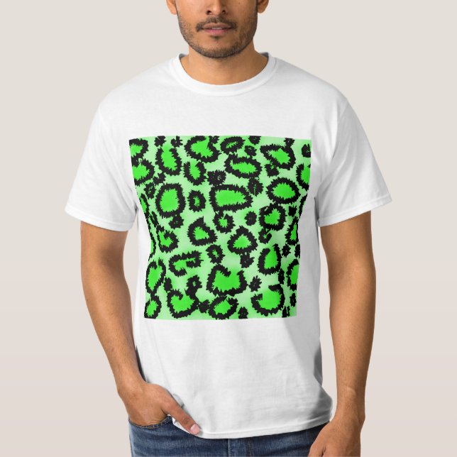 Black and Lime Green Leopard Print Pattern. T-Shirt (Front)