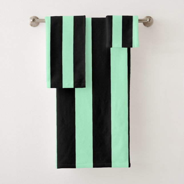 Black and Mint Green Bath Towel Set (Insitu)