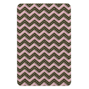 Black and Pink Zigzag Pattern Magnet