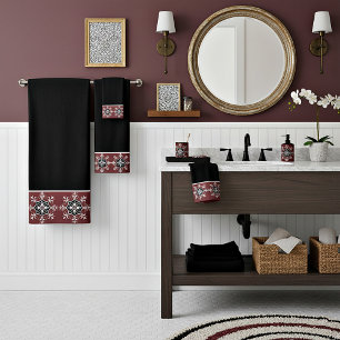 Black and red medallion bath towel set