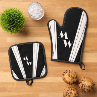 Black And White Art Deco Design Monogrammed Oven Mitt & Pot Holder Set