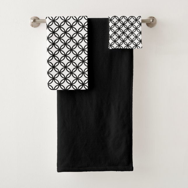 Black and White Bath Towel Set (Insitu)