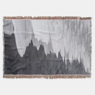 Black and white beach scenic throw blanket