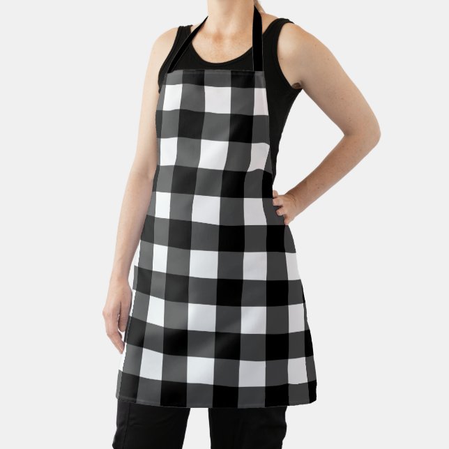 Black and White Buffalo Check Apron (Insitu)