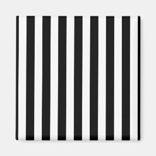 Black and white candy stripes magnet
