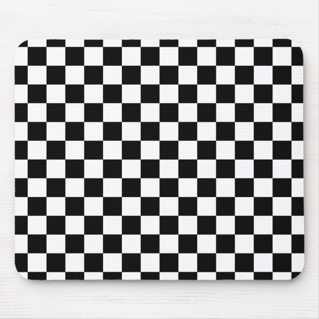 Black and white chequered pattern mouse mat (Front)