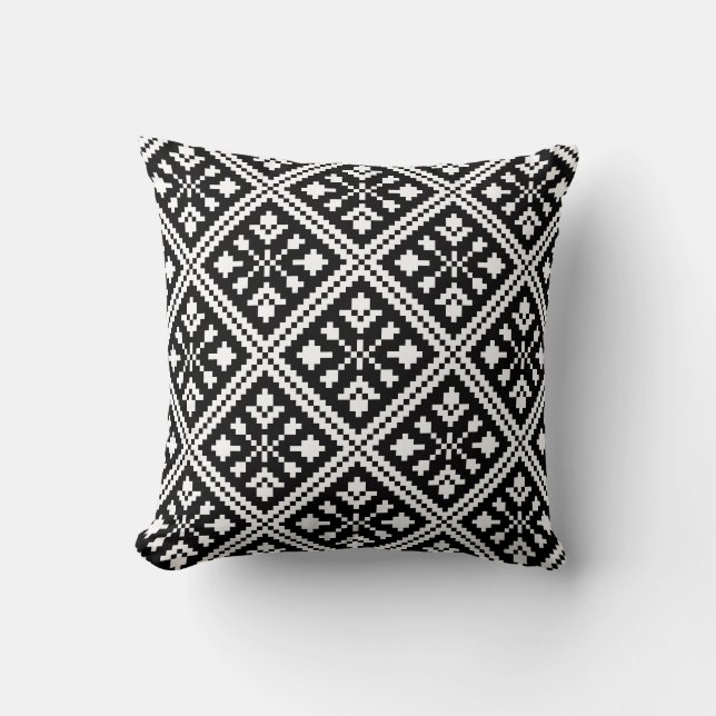 Black and White Christmas Snowflakes Pattern Cushion (Front)