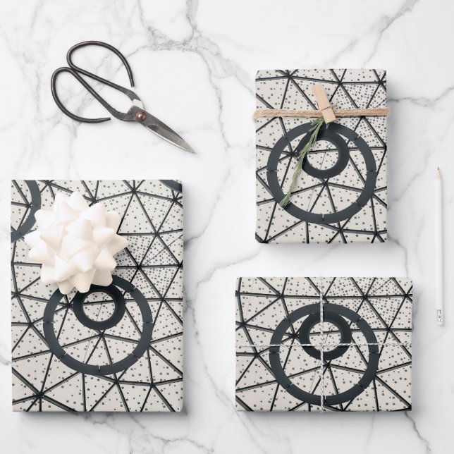 Black and White Circles Wrapping Paper Sheet (Front)