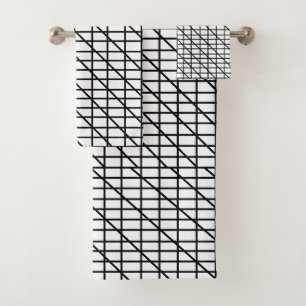 Black and White Diagonal Stripes Pattern       Bath Towel Set