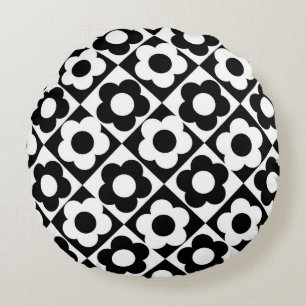 Black and White Diamond Check Flower Pattern Round Cushion