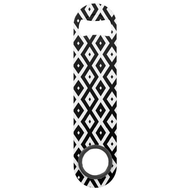 Black and white diamond pattern (Front)