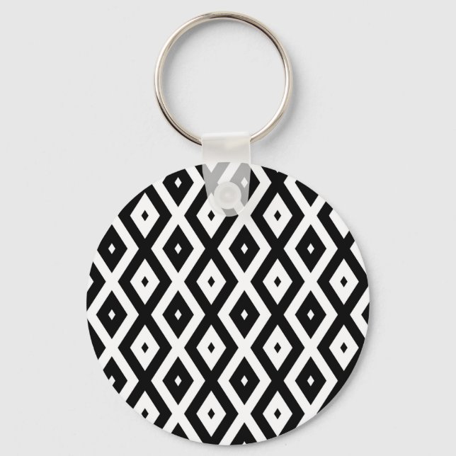 Black and white diamond pattern key ring (Front)