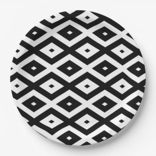 Black and white diamond pattern paper plate