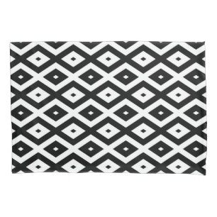 Black and white diamond pattern pillowcase