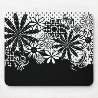 Black And White Dotted Flowers Mousepad