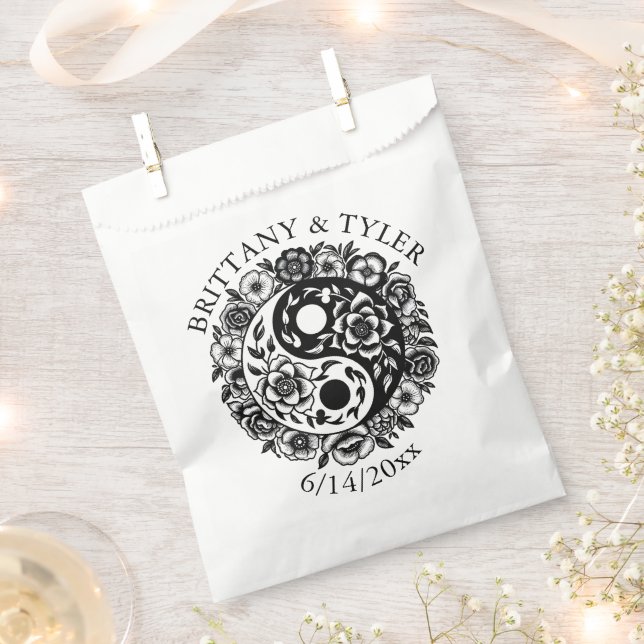 Black and White Floral Yin Yang Wedding Favour Bags (Clipped)