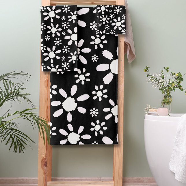 Black and White Flower Pattern  Bath Towel Set (Creator Uploaded)