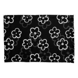 Black and White Flower Pattern Pillowcase