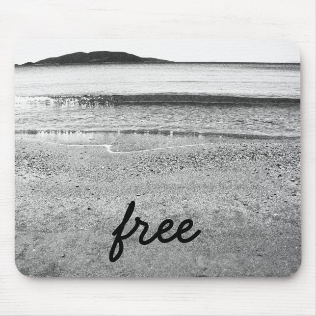 Black and White Free Sand Beach Mouse Mat (Front)