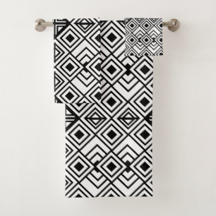 Black and White Geometric Diamond Pattern Bath Towel Set