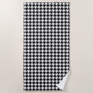 Black and White Geometric Houndstooth Pattern Beach Towel
