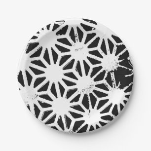 Black and white geometric pattern paper plate
