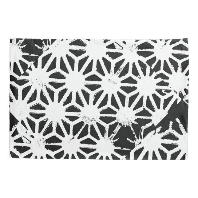 Black and white geometric pattern pillowcase (Back)